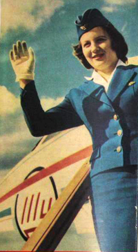 Рекламный буклет «Украина» разворот с изображением стюардессы на траппе возле входа в  «Ту-104» Авиареклама ок. 1962 г. www.ebay.com